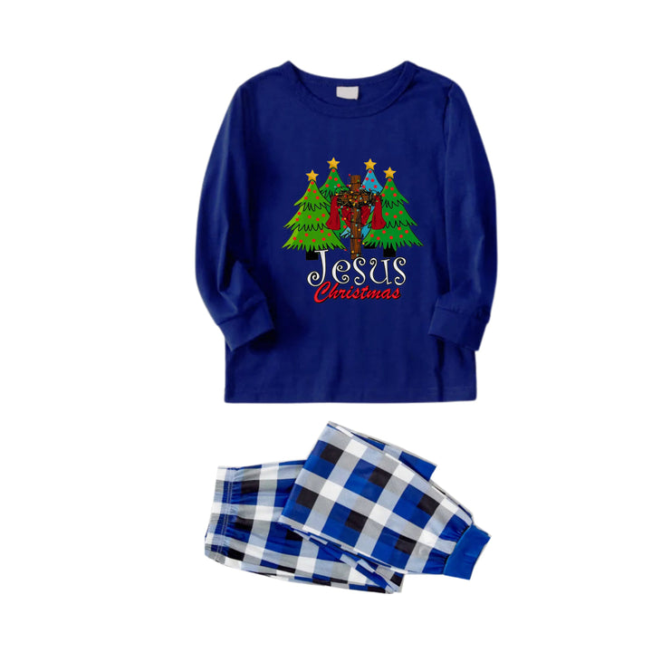 Drune | Weihnachtsfamilienpassende Pyjamas - Marineblau & Weiß Karierte PJs Set mit Weihnachtsbaum und "Jesus Weihnachten" Druck