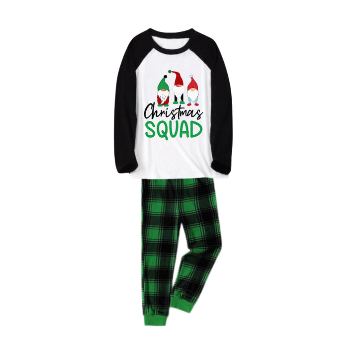 Drune | Schwarzes Raglan-Oberteil Grünes Karomuster Weihnachts-Pyjama-Set mit Gnom und Feiertagstext