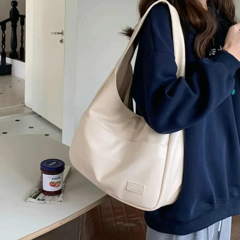 Drune | Vegane Leder Hobo Tasche - Stilvoll und Nachhaltig für Damen