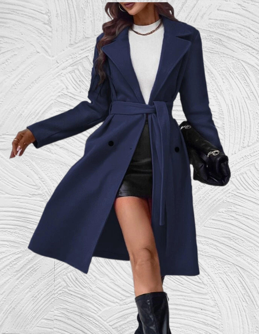 Drune | Lange und Oversized Jacke mit Knopfverschluss, Brusttaschen und Bindegürtel
