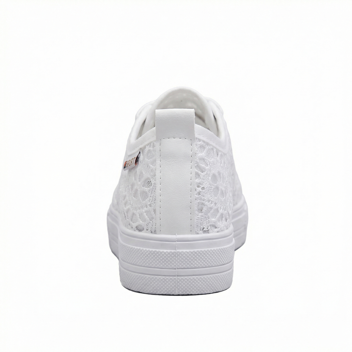Drune | Stylische Niedrig Geschnittene Schnürsneakers mit Seitlichen Details und Sicherer Passform