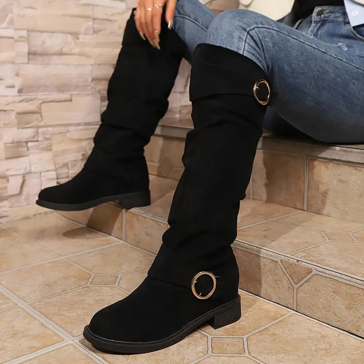 Drune | Damen Chunky Heel Slouchy Knie Stiefel