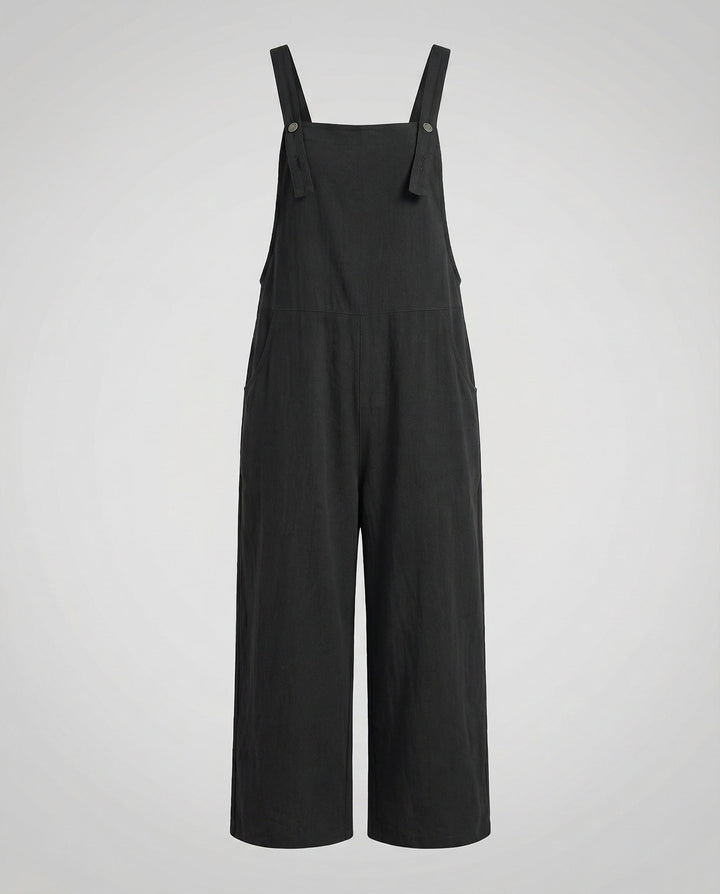 Lässige Sommer-Latzhose aus