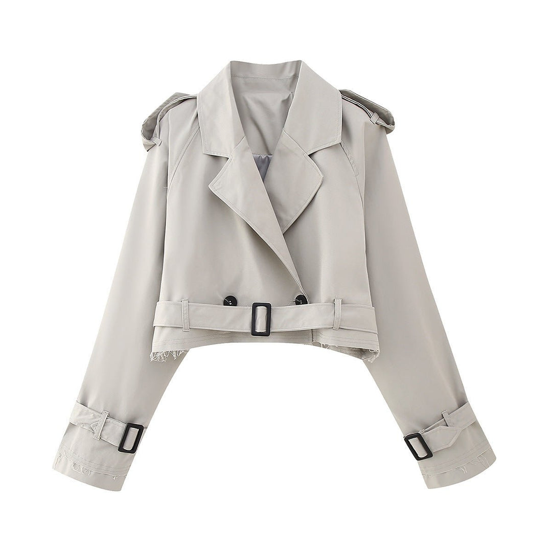 Drune | Gürtelter Cropped Trenchcoat mit Doppelreihigem Design