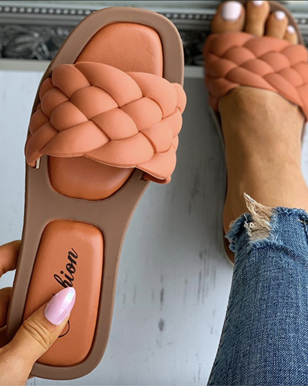 Drune - Sehr komfortable und modische Sandalen