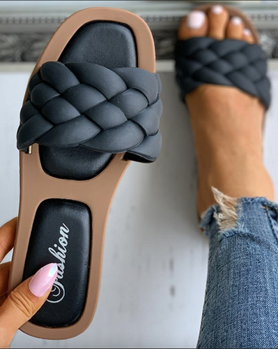 Drune - Sehr komfortable und modische Sandalen