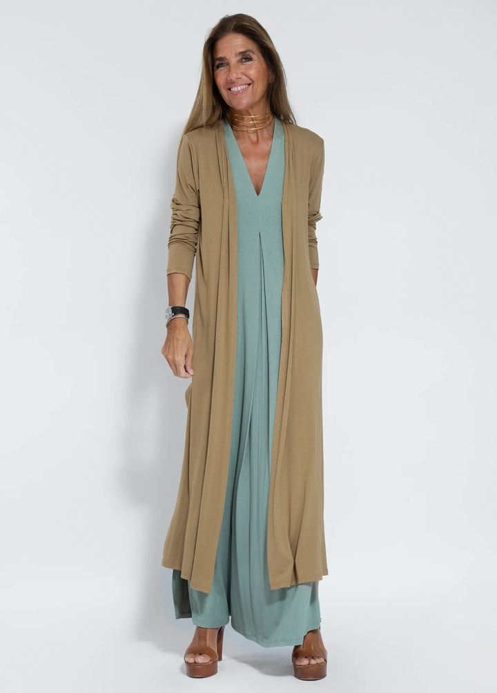 Drune | Set aus langem schlankmachenden Kleid und Weste