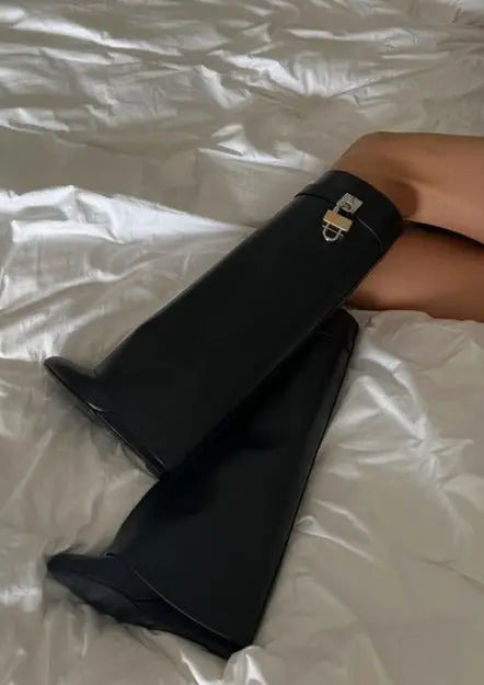 Drune | Schwarze Vegane Leder kniehohe Stiefel für Frauen – Elegante, Bequeme Mode-Schuhe