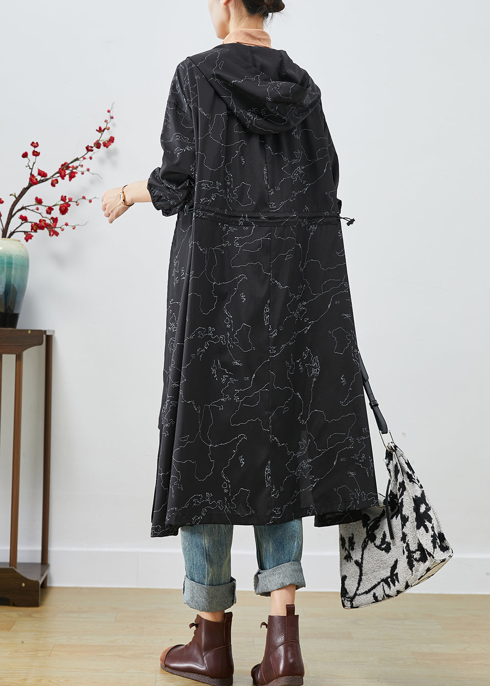 Drune | Schwarze asymmetrische Druck-Schnürung Spandex Trenchcoats