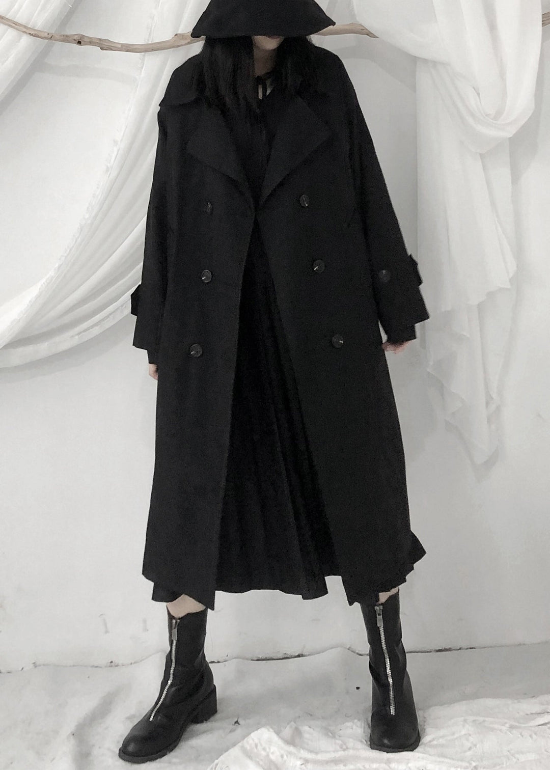 Drune | Schwarze Peter-Pan-Kragen Bänder Knopf Lange Trenchcoats Lange Ärmel