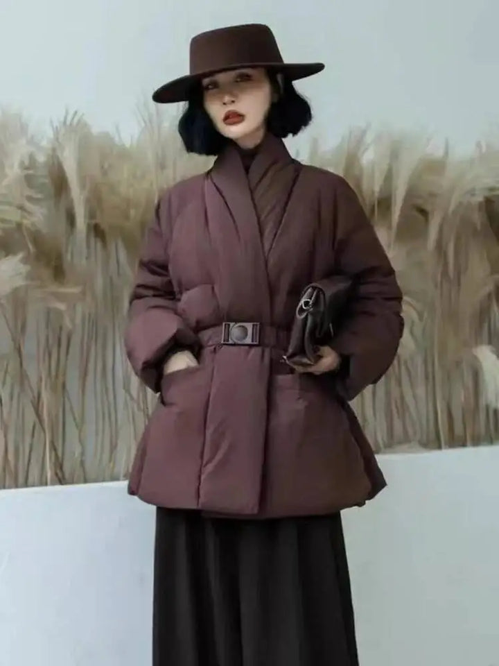Drune | Wintermantel aus Baumwolle - Stilvolle & warme Jacke mit V-Ausschnitt und geräumigen Taschen