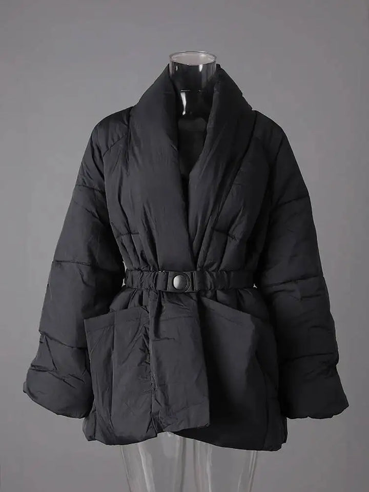 Drune | Wintermantel aus Baumwolle - Stilvolle & warme Jacke mit V-Ausschnitt und geräumigen Taschen