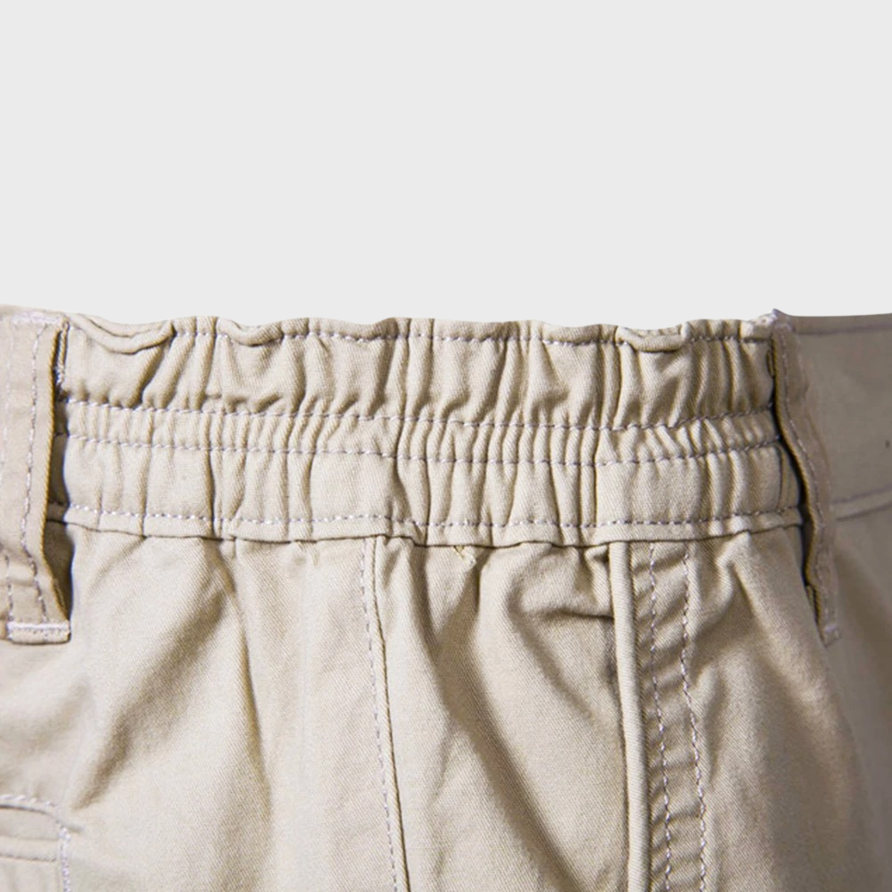Drune | Bequeme Freizeitshorts für Warme Tage