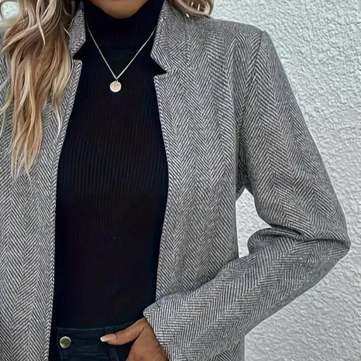 Drune | Klassische Jacke mit Reißverschlusstaschen Wolloptik Elegant und Zeitlos