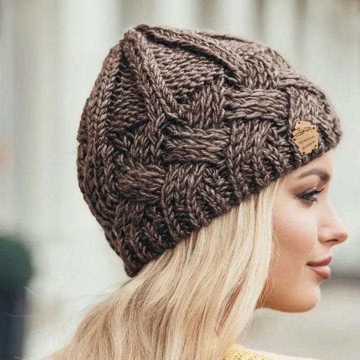 Damen Weiche Strickmütze mit Zopfmuster | Drune