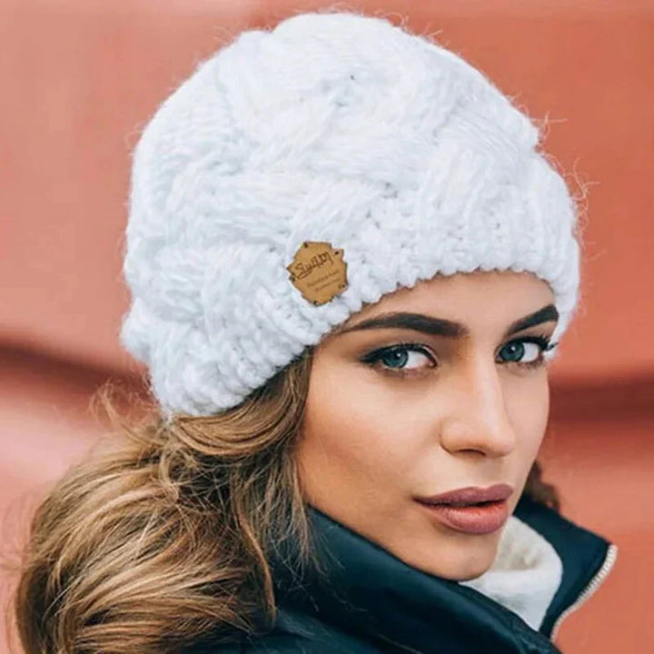 Damen Weiche Strickmütze mit Zopfmuster | Drune