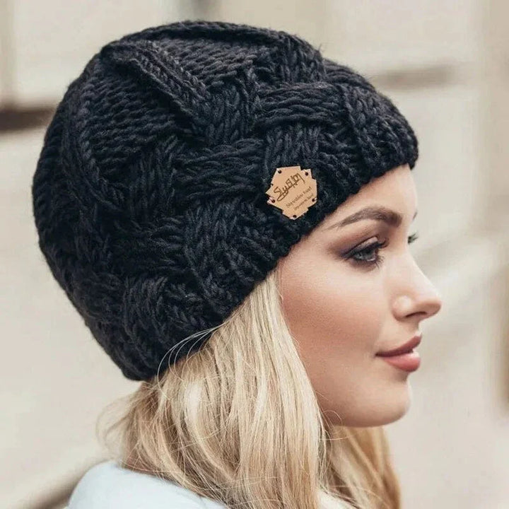 Damen Weiche Strickmütze mit Zopfmuster | Drune