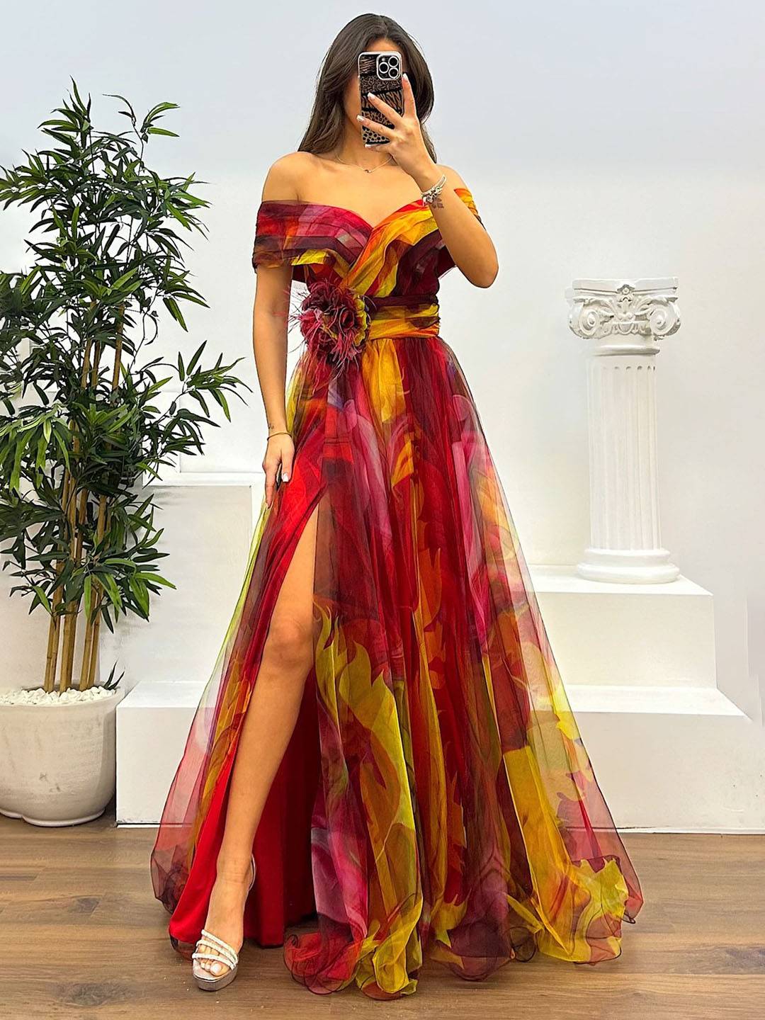 Drune | Herrliches Langes Kleid aus Bedrucktem Tüll mit Floralem Bootsausschnitt, Schlitzseite, Ärmellos, Elegant, Vintage, Abendkleid für Frauen
