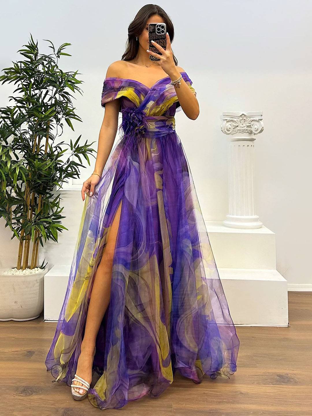 Drune | Herrliches Langes Kleid aus Bedrucktem Tüll mit Floralem Bootsausschnitt, Schlitzseite, Ärmellos, Elegant, Vintage, Abendkleid für Frauen