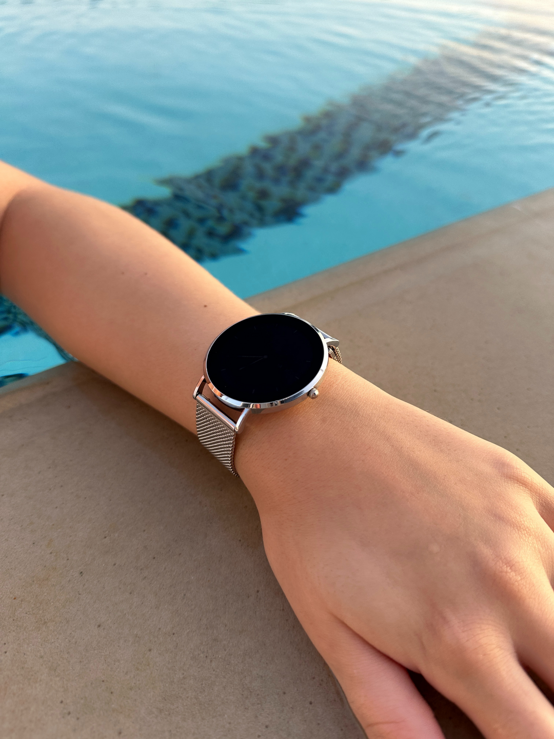 Drune | Ultra Dünne Elegante Damen Smartwatch