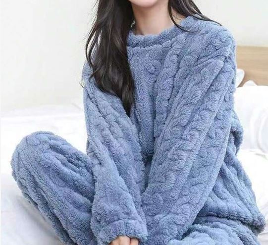 Drune | Fleece-Pyjama-Set - Stilvolle Wärme für kühle Nächte
