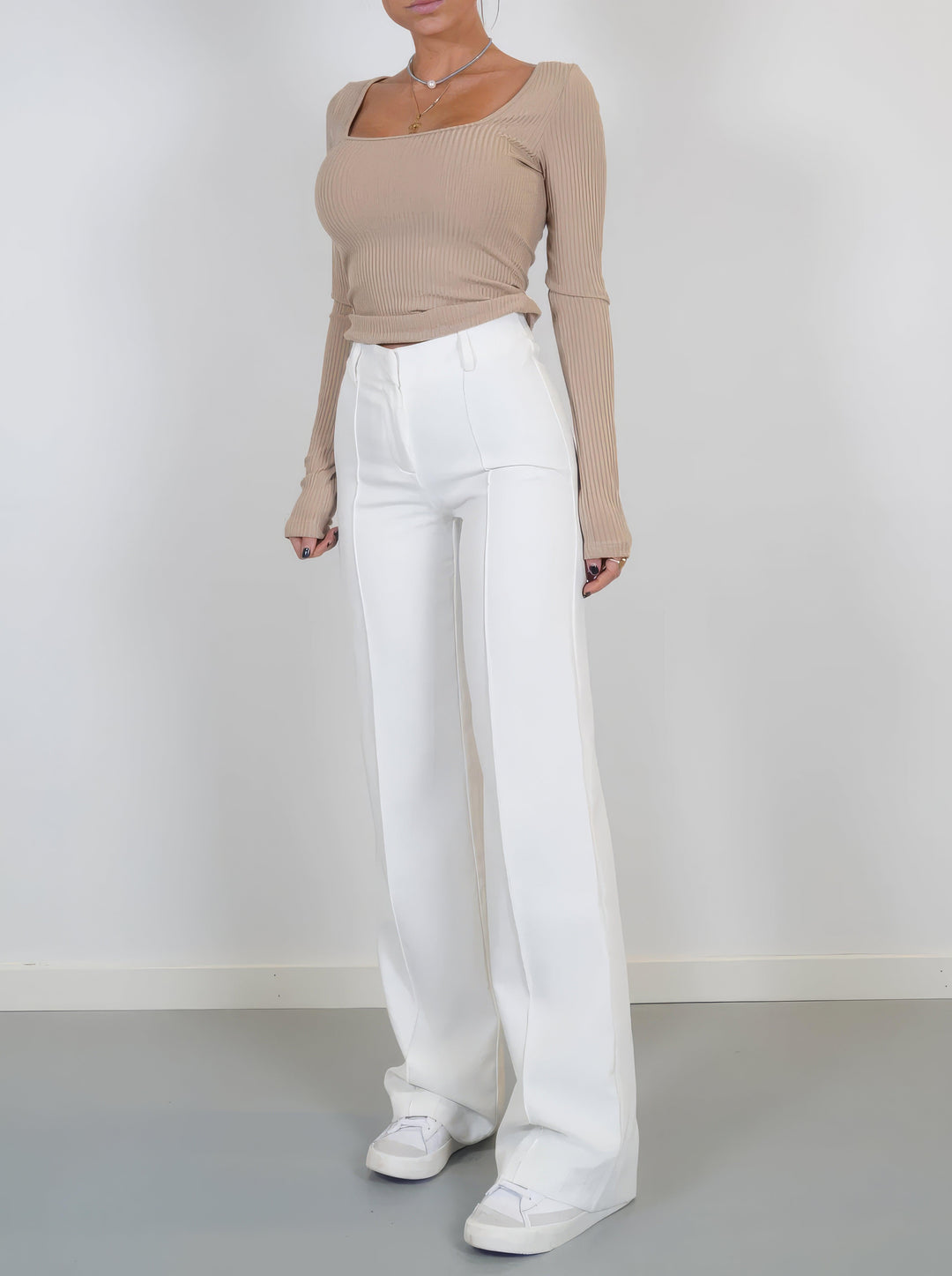 Drune | Lässige gerade Hose für Frauen