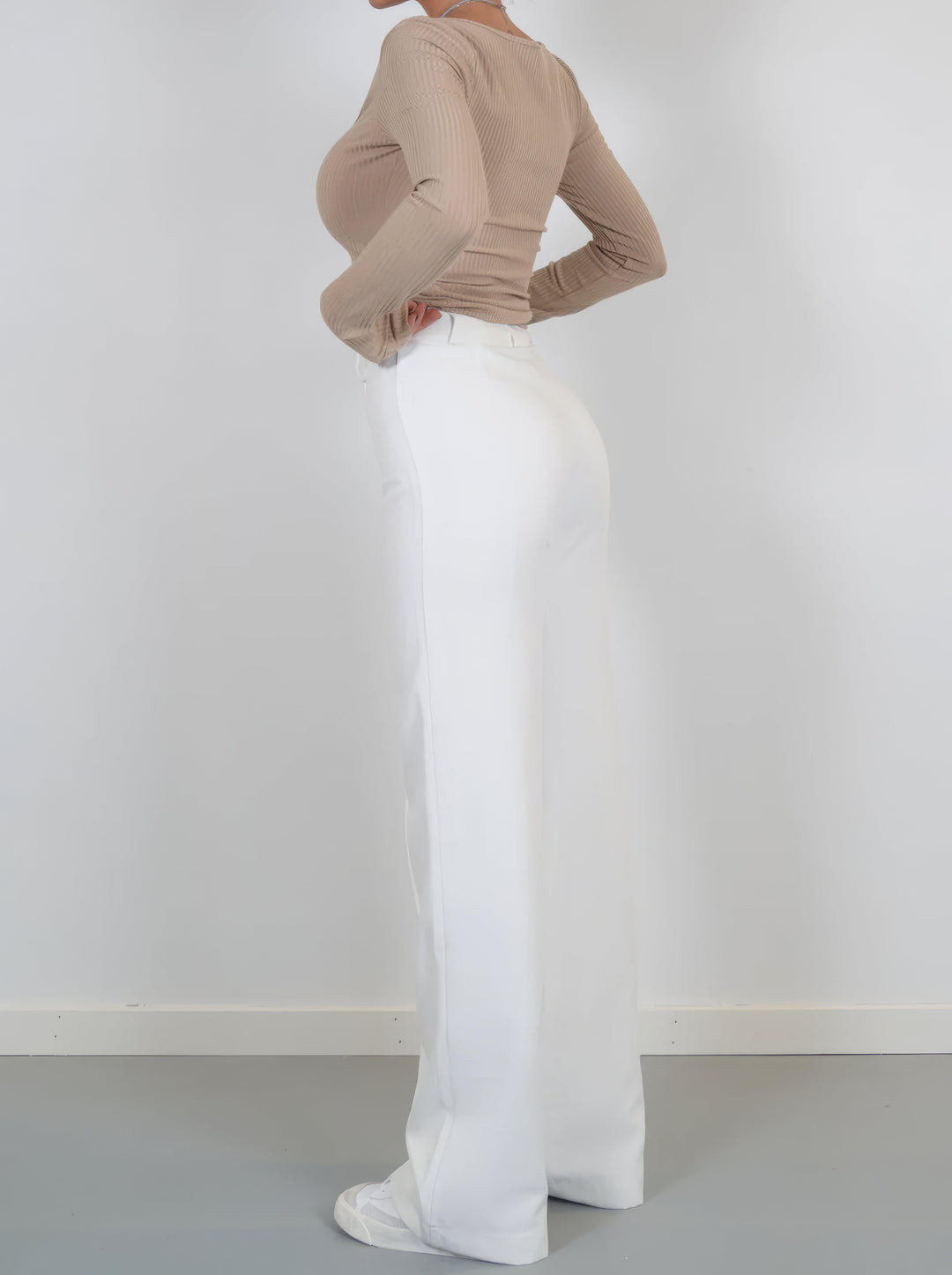 Drune | Lässige gerade Hose für Frauen