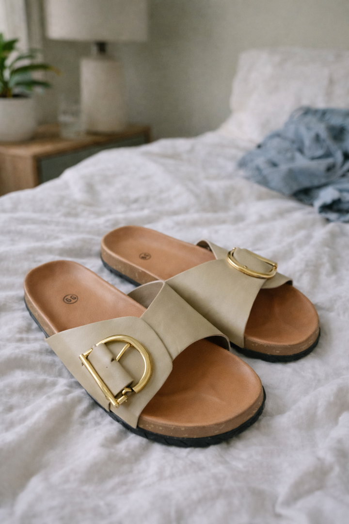 Drune | Damen Sandalen mit Schnallen-Design