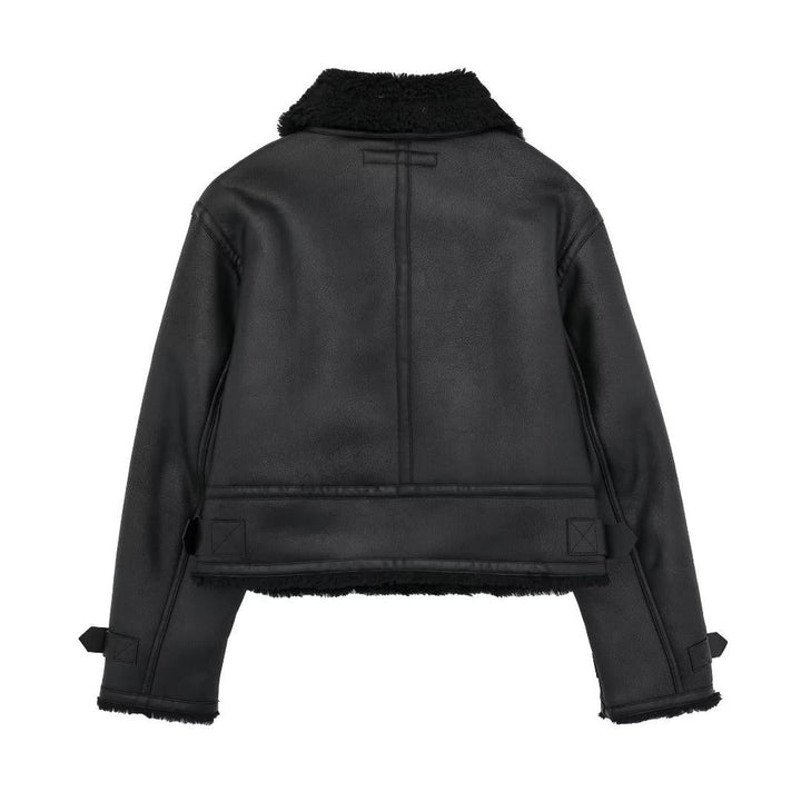 Drune | Schicke Schwarze PU-Lederjacke mit Fellkragen