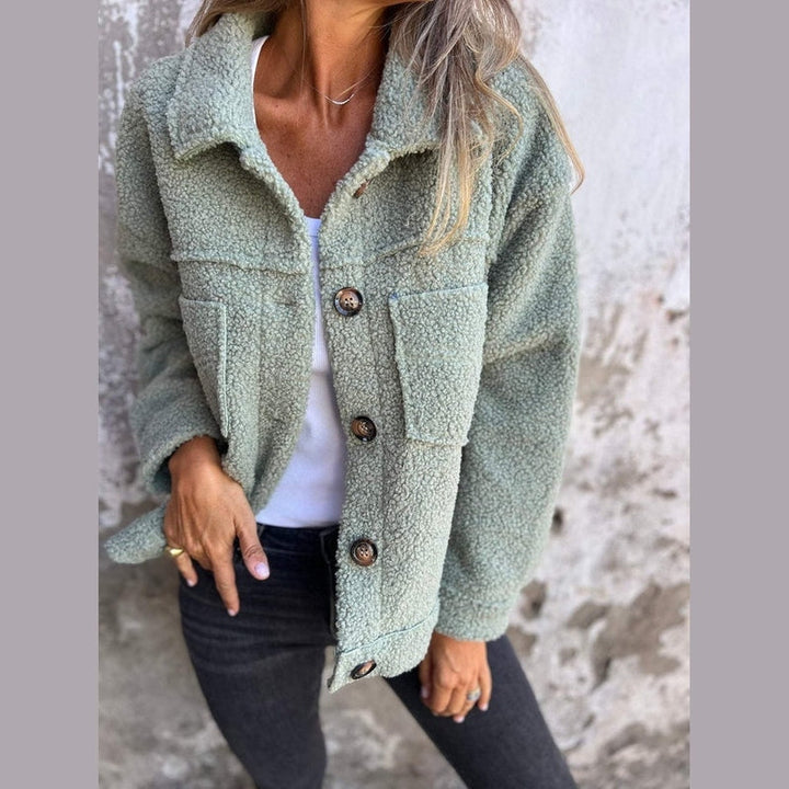 Drune | Damen Sherpa JACK mit Knöpfen und Brusttaschen für den Herbst