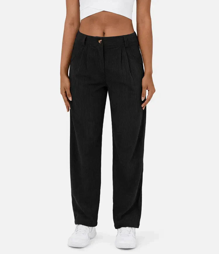 Damenhose in Cordoptik