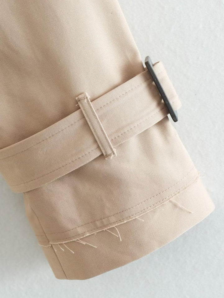 Drune | Klassische Beige Damenkurzjacke Für Alle Anlässe