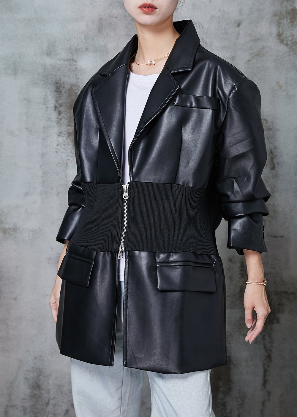 Drune | Schwarze Elastische Taille Patchwork Kunstleder Mäntel