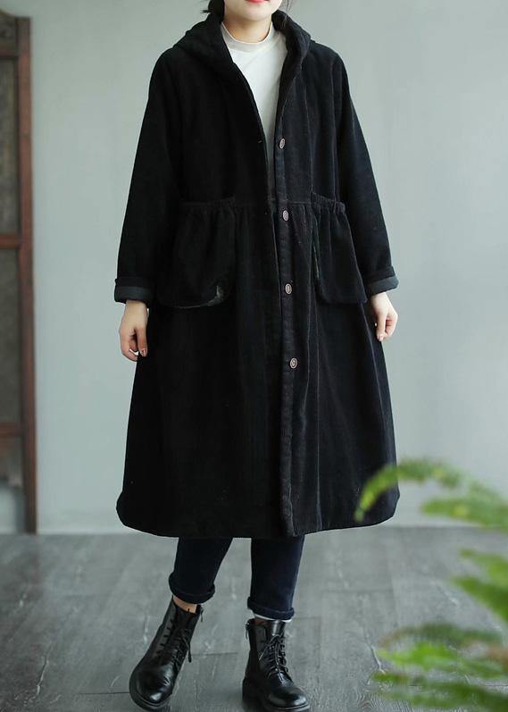 Drune | Schwarzer feiner Maxi-Mantel mit Kapuze Taschen Damenmäntel