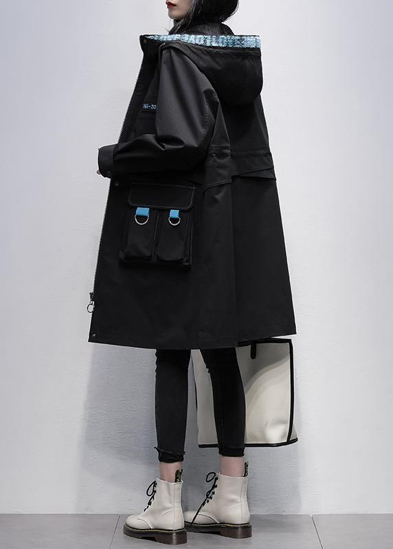 Drune | Kapuzenjacke mit Reißverschluss feine Oberbekleidung schwarz Buchstaben Midi Damenmäntel