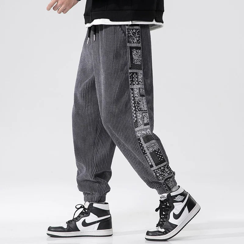 Drune | Kordhosen für Herren, Gemusterte Streifen - Jogger-Stil