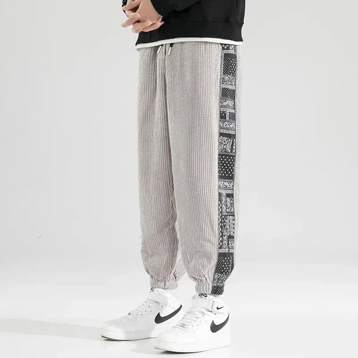 Drune | Kordhosen für Herren, Gemusterte Streifen - Jogger-Stil