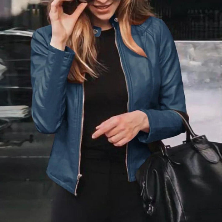 Drune | Croped Slim Fit Kunstlederjacke