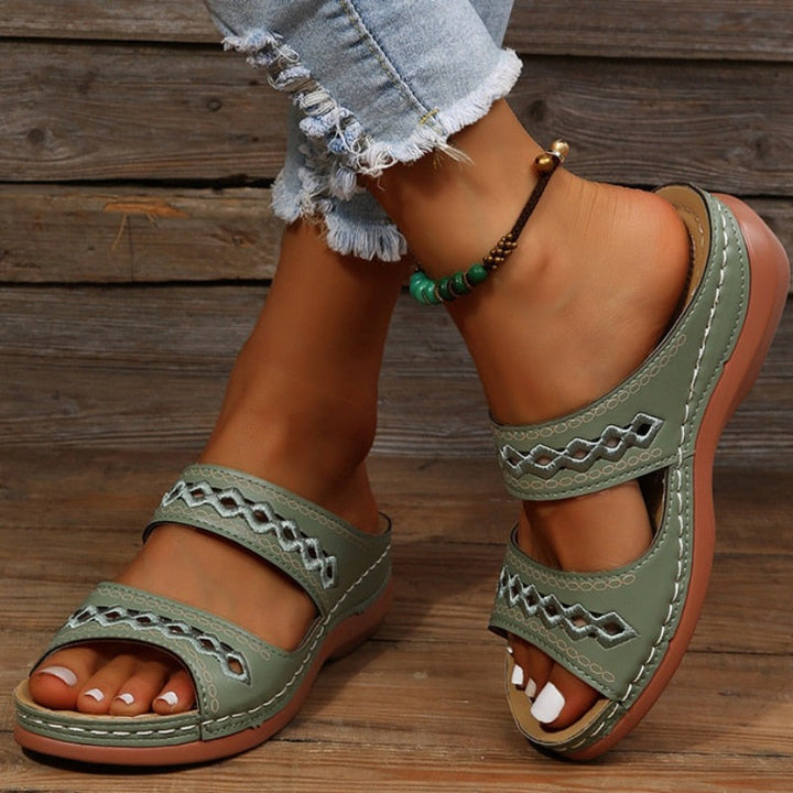 Drune | Orthopädische Sandalen