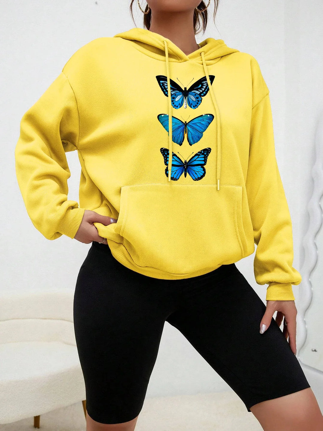 Drune | Hoodie mit Schmetterlingsdesign