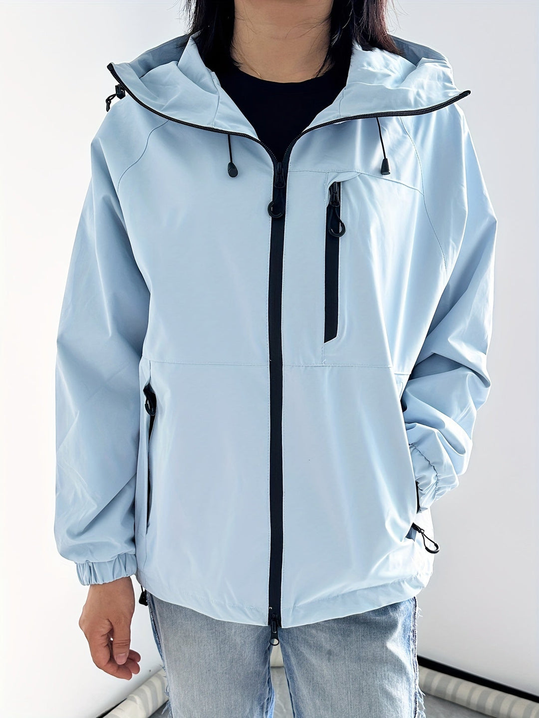 Drune | Wasserdichte Damenjacke mit Kapuze