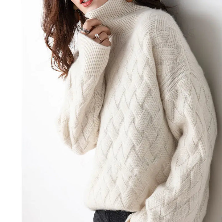 Drune | Stylischer Rollkragenpullover mit Strickmuster