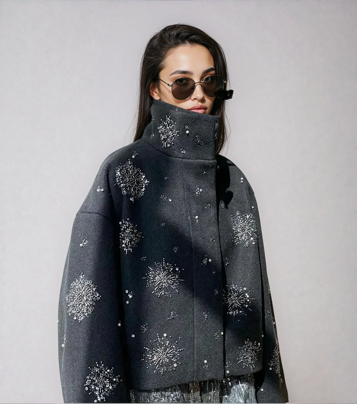 Drune | Damen Bestickter Peacoat Mantel mit Perlen und Hohem Kragen