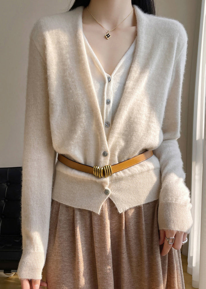 Drune | Damen Wolle Strickjacke mit V-Ausschnitt und Patchwork Design