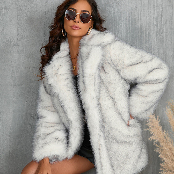 Drune | Damen Eleganter Kunstpelz Mantel mit Breitem Kragen und Taschen