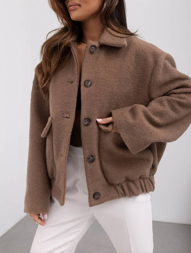 Drune | Damen Wolljacke mit Knopfverschluss und lockerer Passform