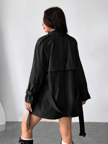 Drune | Damen Kurze Regenjacke mit Schleifenbund und Doppelter Knopfleiste
