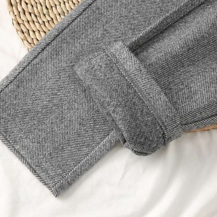 Drune | Damenhose aus Wolle