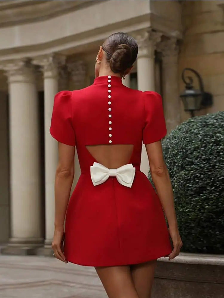Drune | Charmantes Minikleid – Umarmen Sie Zeitlose Eleganz