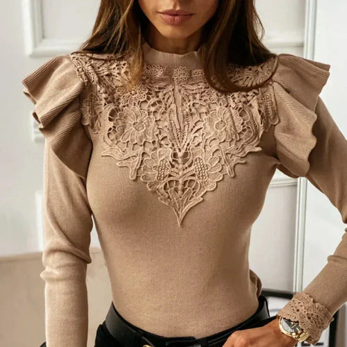 Drune | Pullover mit Rollkragen, Rüschen und Spitzendetails